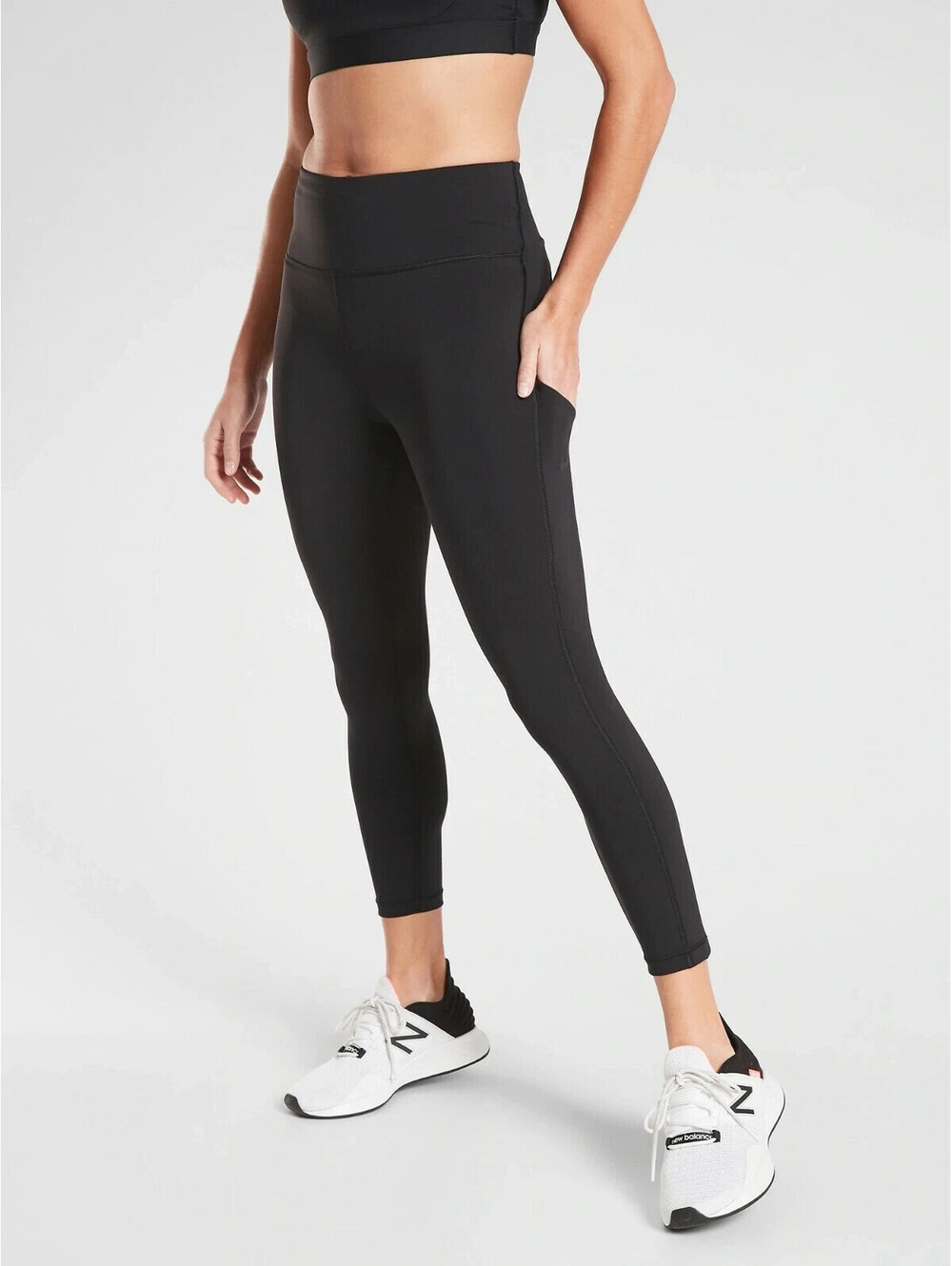 Athleta XS Ultimate Stash Pocket 7/8 Tight Black Leggings Pants